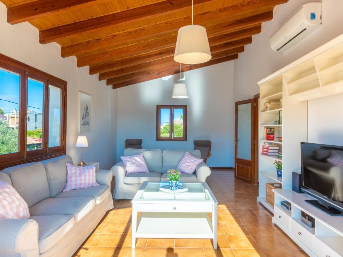 Villa Es Trenc House *